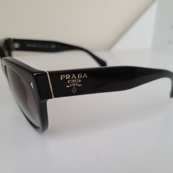 Prada Black Sunglasses SPR170 - Picture 3 of 5